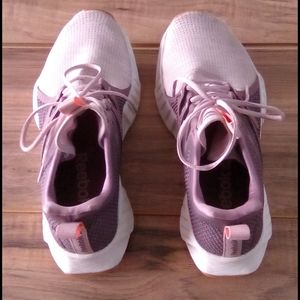 Reebok Size 9 Womens Athletic Shoes Running